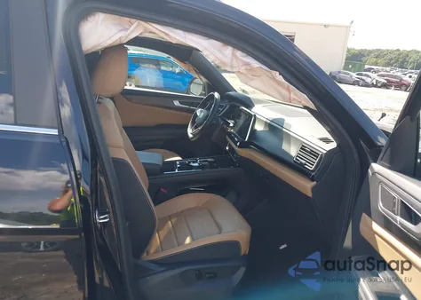 2024 Volkswagen Atlas Cross Sport 2.0T Sel R-Line из США, поврежденный, VIN 1V2AE2CA8RC239313